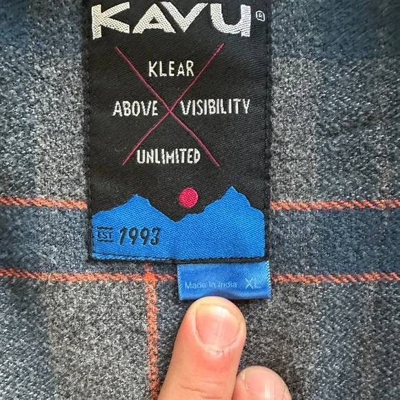 Vintage Kavu Men's Blue and Red Plaid Shirt Jacket - Picture 4 of 5